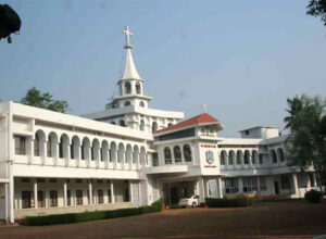 Headquarters of the Malankara Orthodox Syrian Church-Devalokam Aramana Kottayam-2